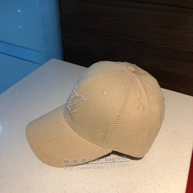 LV新品女士帽子 路易威登珍珠做舊棒球帽鴨舌帽  mm1492